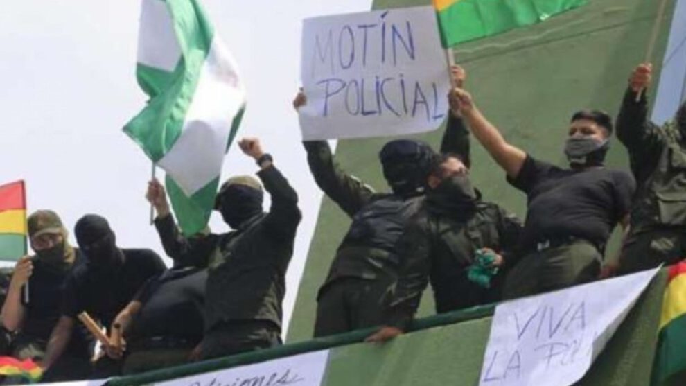 Crisis de 2019: TSJ insta a militares y policías procesados a solicitar la revisión de sus casos