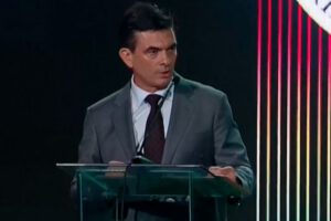 Rodrigo Paz advierte sobre procesos penales por obstaculización en la llegada de combustibles