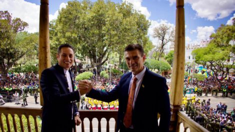 Rodrigo Paz promete empleo y justicia social