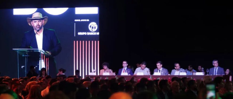 Cumbre Empresarial sobre seguridad jurídica en el sector ganadero