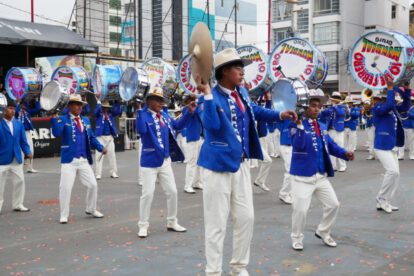 Festival Coreográfico de Bandas en Oruro
