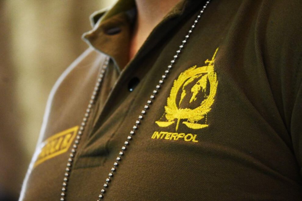 Alerta Interpol exautoridades MAS en Bolivia