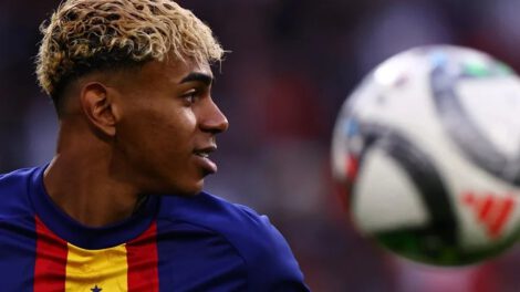 Lamine Yamal en conflicto entre la RFEF y el Barcelona