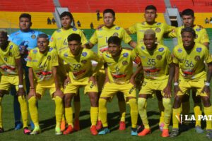 Deportivo Shalon en el partido contra EM Huanuni