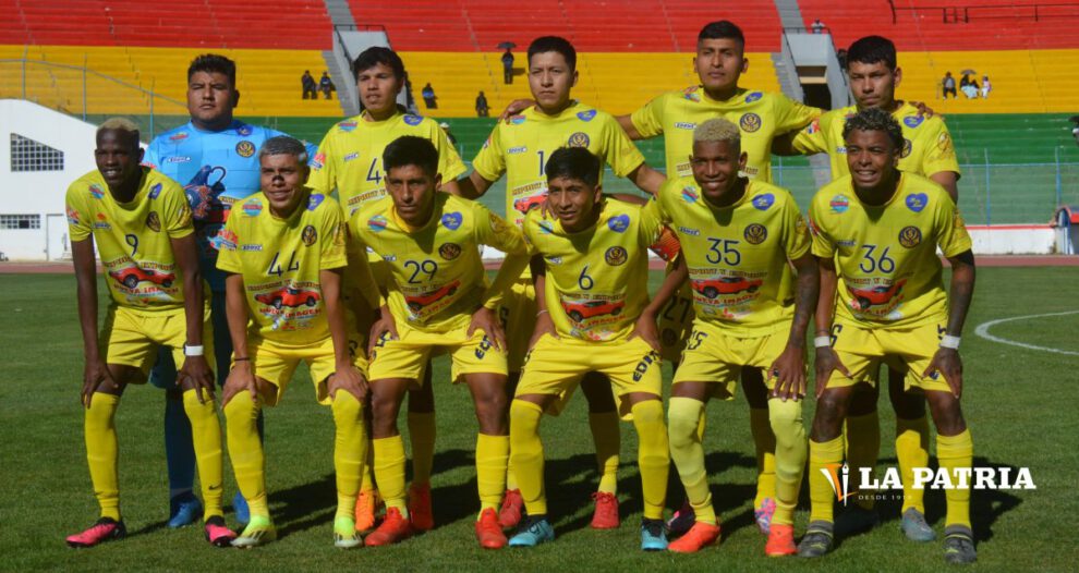 Deportivo Shalon en el partido contra EM Huanuni