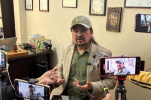 Pago en efectivo para alimentación escolar en Oruro