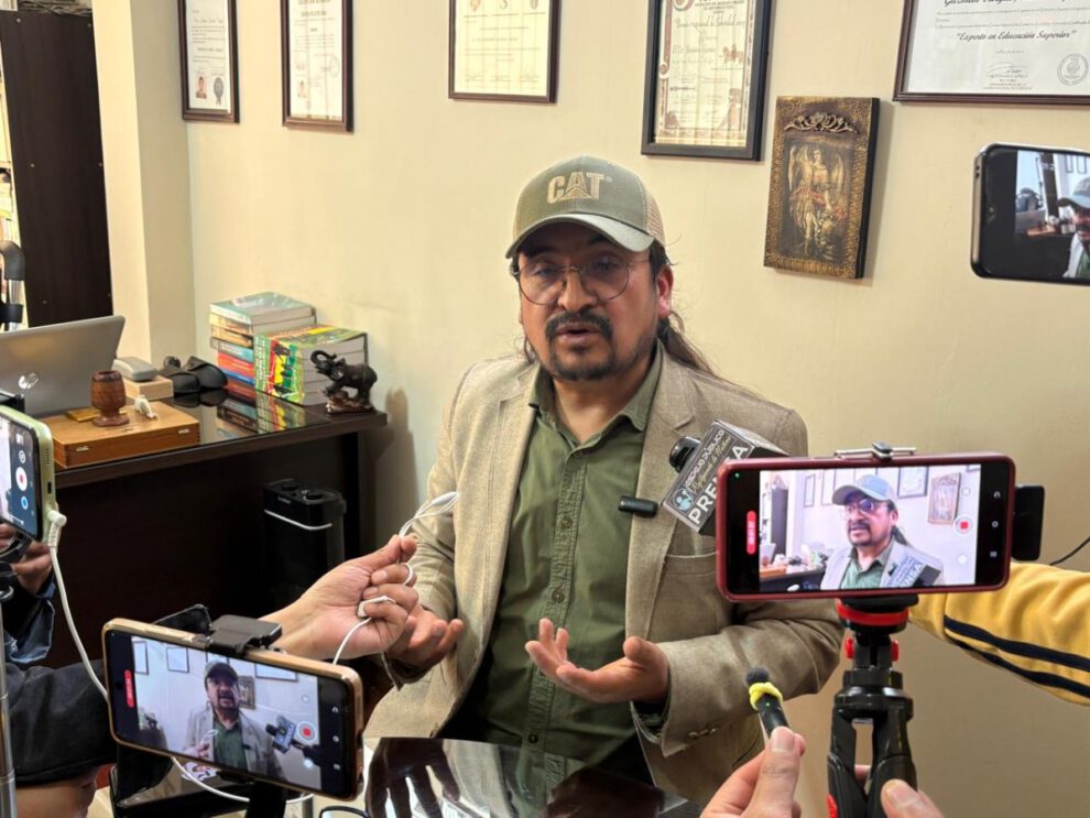 Pago en efectivo para alimentación escolar en Oruro