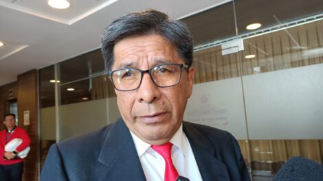 ajuste en el precio del dólar propuesto por José Luis Porcel