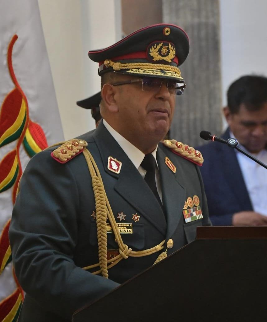 Nuevo Alto Mando Militar en Bolivia