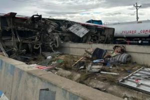 Accidente de bus en La Paz-Oruro