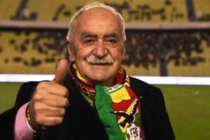 Xabier Azkargorta, figura clave del fútbol boliviano