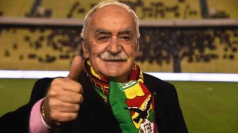 Xabier Azkargorta, figura clave del fútbol boliviano