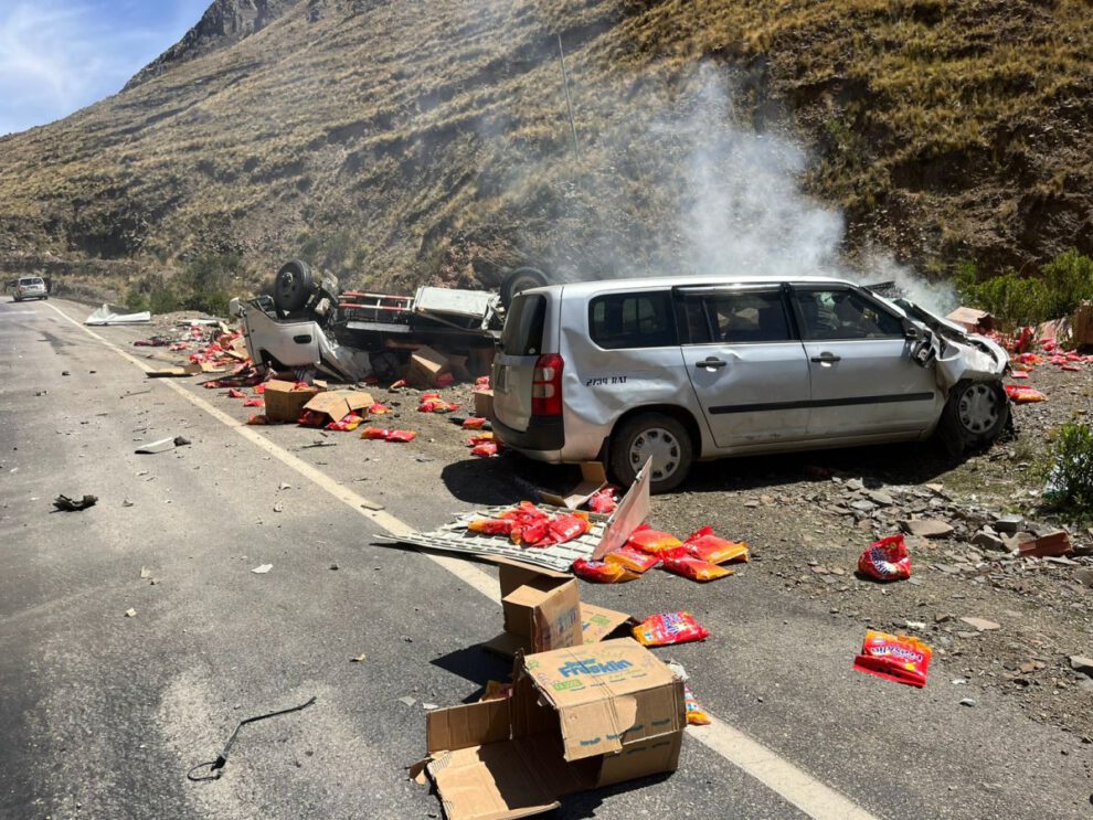 Accidente en carretera Llallagua Oruro