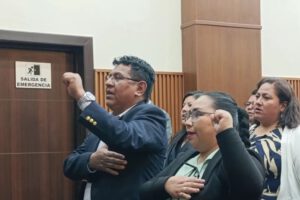 Gobierno propone reforma Ley N.º 387 para que colegios de abogados controlen tribunales de ética