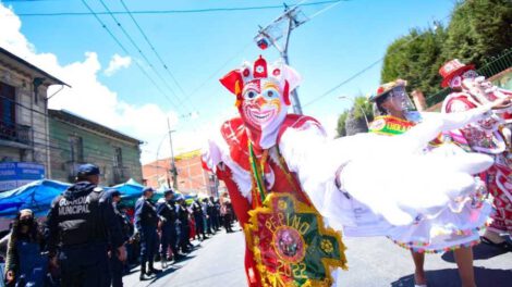 Pepino Carnaval Paceño en La Paz
