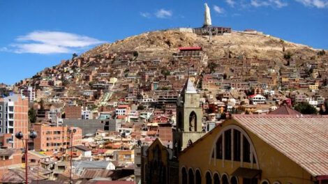 Patrimonio cultural de Oruro en riesgo