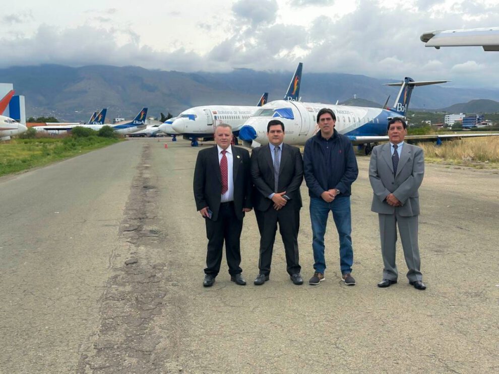 Nuevas autoridades aeronáuticas asumen liderazgo en Bolivia