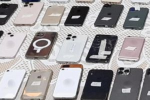 Operativo policial recupera 51 teléfonos robados en el Barrio Chino