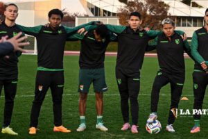 talento de jóvenes defensores en la selección boliviana