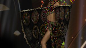 Yessica Hausermann en la pasarela de Miss Universo 2025