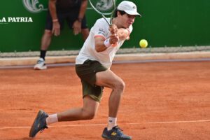 Juan Carlos Prado avanza en el Challenger de Florianópolis