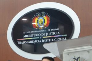 Cierre del Ministerio de Justicia en Bolivia