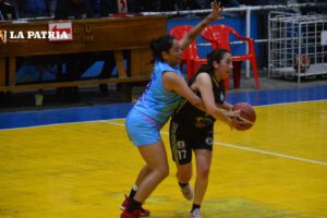 Libofem: CAN frente a Alemán en el baloncesto orureño