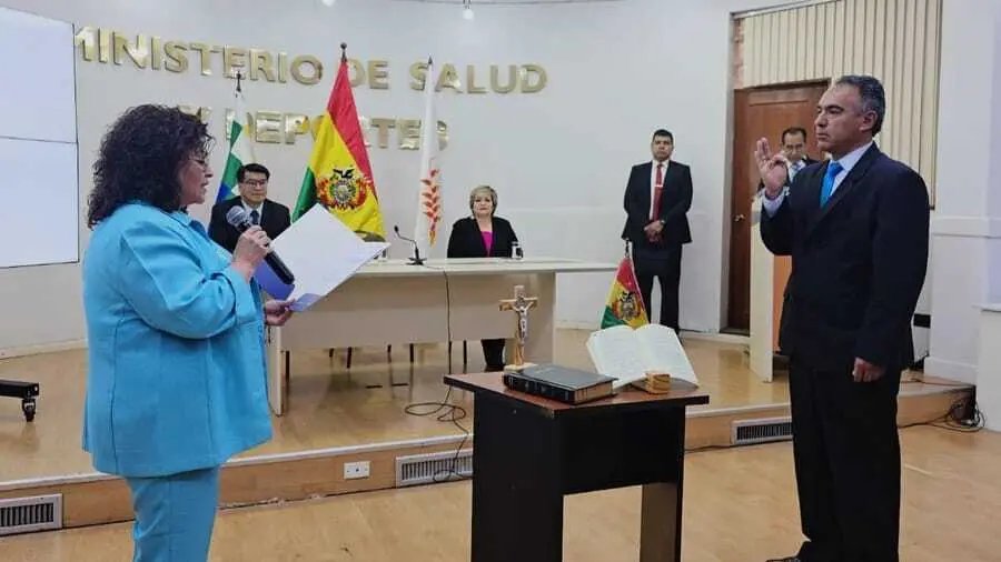 Roberto Bustamante viceministro de Deportes