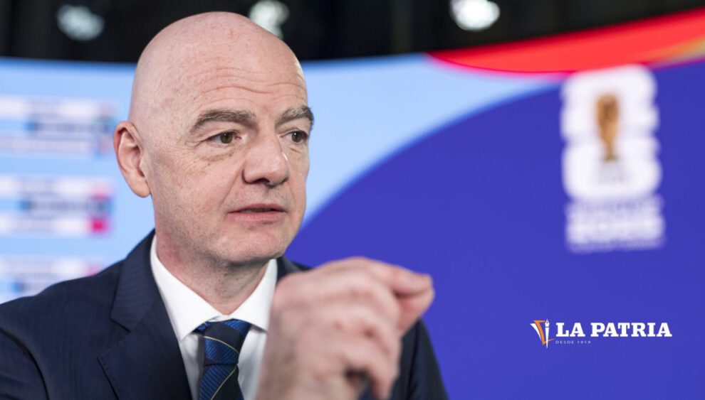 FIFA y Fondo Saudí para Desarrollo asignarán mil millones a préstamo para instalaciones