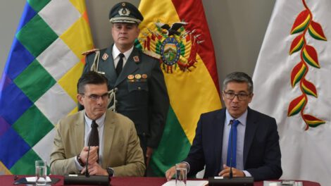 Abrogación de impuestos en Bolivia para reactivar inversión extranjera