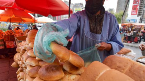 Aumento del precio del pan a 80 centavos en Bolivia