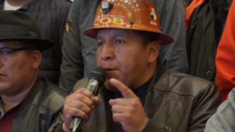 COB exige al Gobierno cambios en políticas económicas