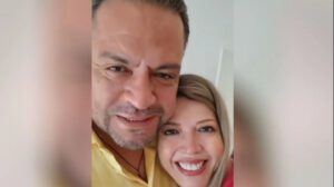 Luis Revilla regresa a Bolivia tras cuatro años de exilio en Brasil