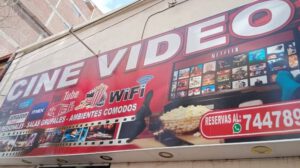 Cine videos en Oruro