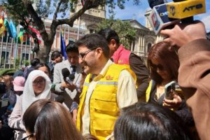 Regreso de Luis Revilla a La Paz