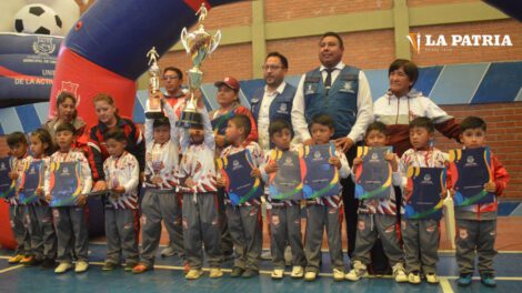 Torneo deportivo unidades educativas en Villa Armonía