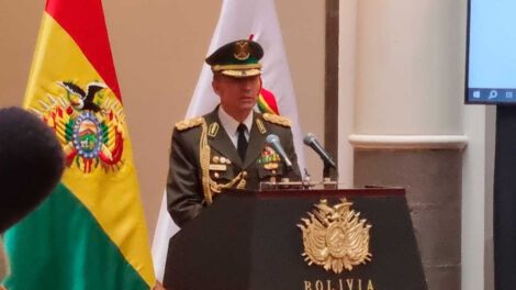 Nuevo Comandante General promete erradicar la corrupción en la Policía Boliviana