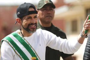 Luis Fernando Camacho en detención domiciliaria