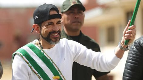 Luis Fernando Camacho en detención domiciliaria