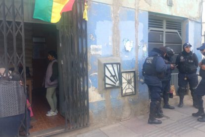 Vigilia en Villa Victoria para proteger a la panadera agredida