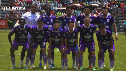 Jugadores del equipo de Real Potosí con el objetivo de ser campeones