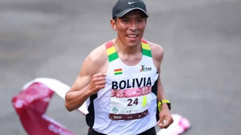 Héctor Garibay gana la Carrera Rescate de la Frontera en Colombia