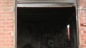 Incendio vivienda El Alto tras hallazgo de vehículo robado
