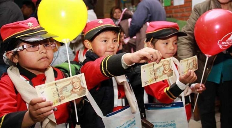 Gobierno amplía plazo para el cobro del Bono Juancito Pinto