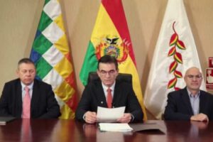 Ley exprés para elegir vocales del TSE