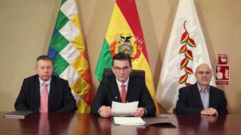 Ley exprés para elegir vocales del TSE