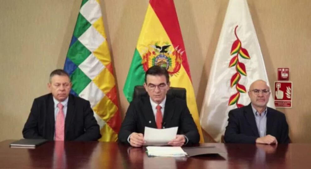 Ley exprés para elegir vocales del TSE