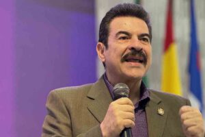 Manfred Reyes Villa reelección en Cochabamba