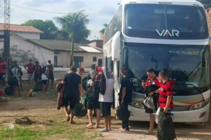 Hinchas brasileños arrestados por robo y agresiones en Santa Cruz
