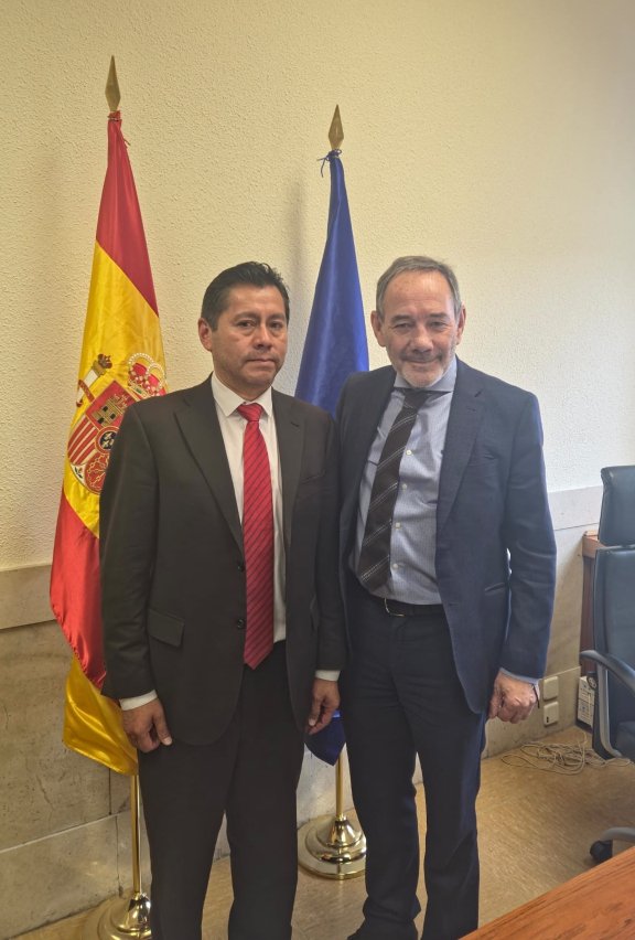 Trámites migratorios Bolivia España